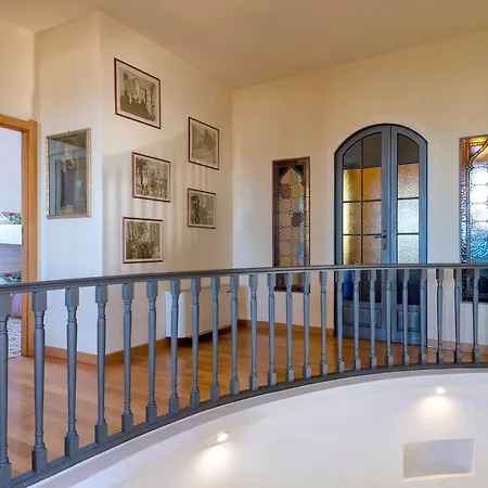 Villa Contessa